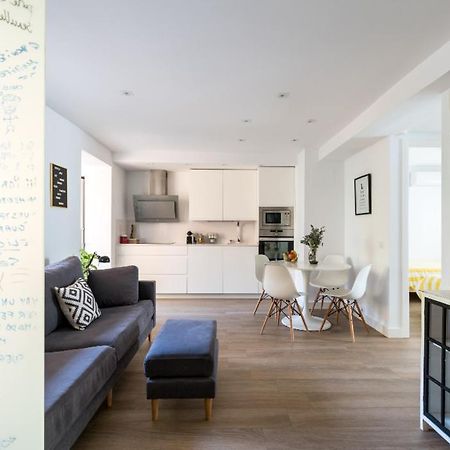 Apartamento Moderno En Triana 2 Dormitorios Y Aire Acondicionado Sevilla Kültér fotó