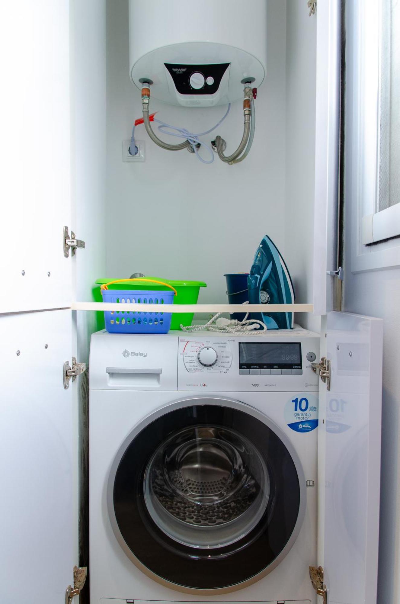 Apartamento Moderno En Triana 2 Dormitorios Y Aire Acondicionado Sevilla Kültér fotó